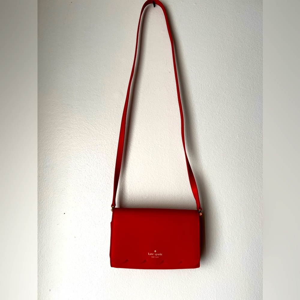 Kate Spade magnolia street red bag